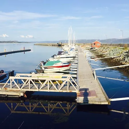 Guest house As Brekstad
